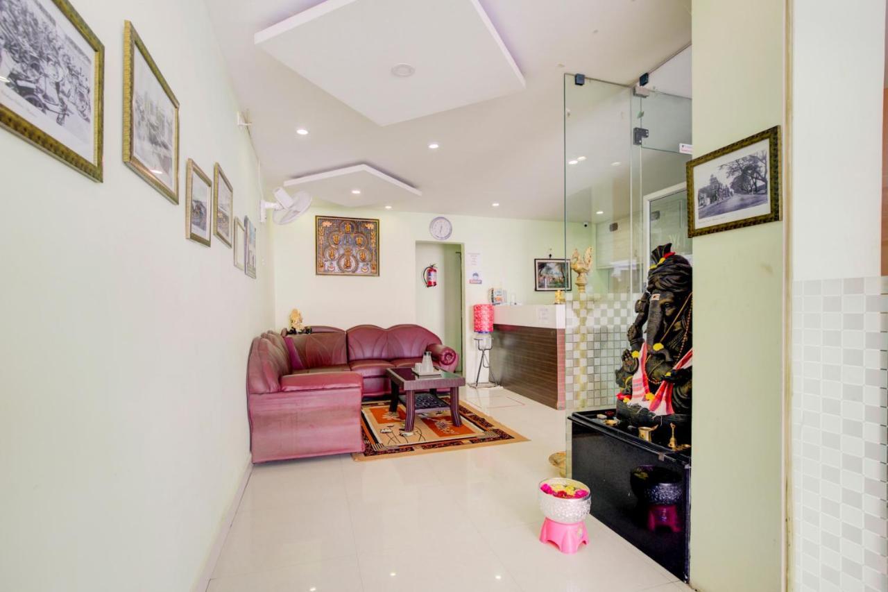מלון צ'נאי Oyo Flagship Amutha Residency מראה חיצוני תמונה