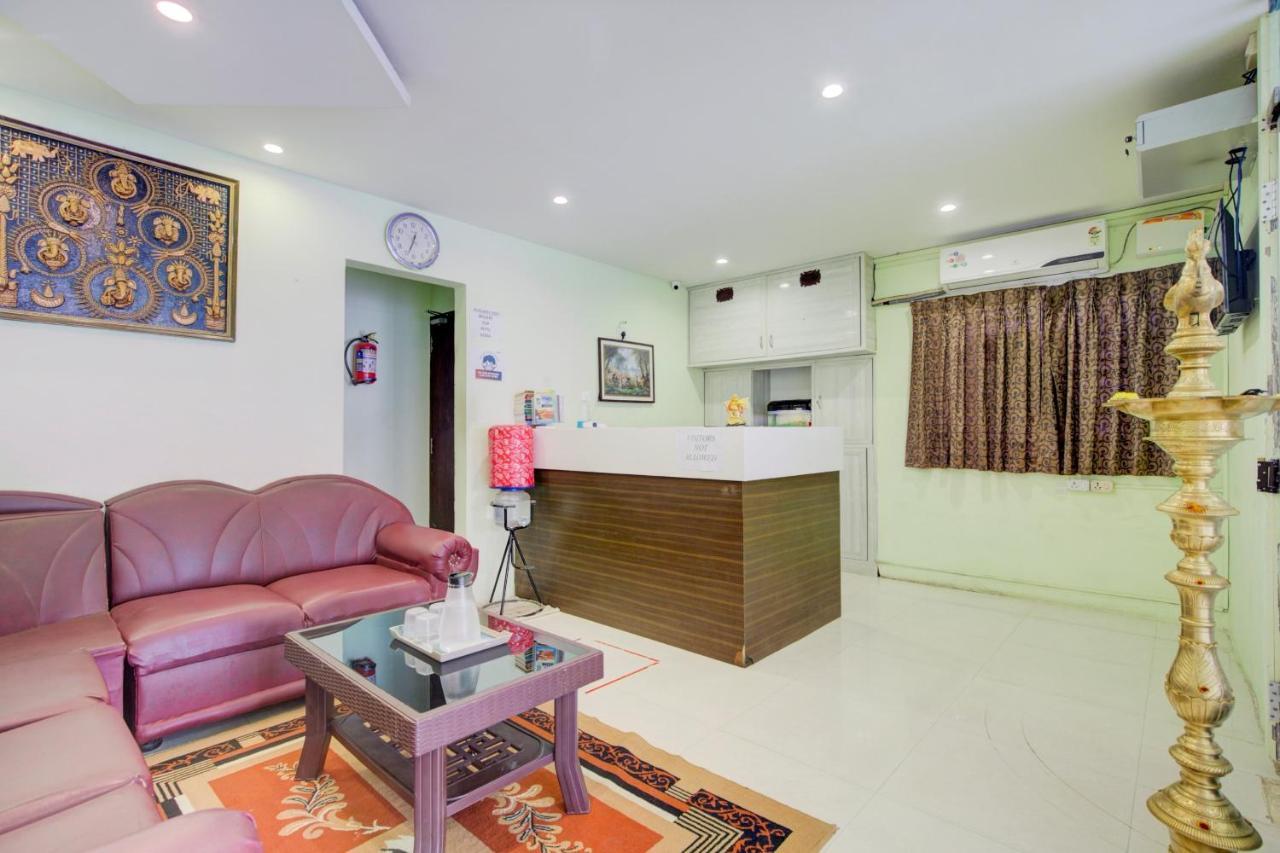 מלון צ'נאי Oyo Flagship Amutha Residency מראה חיצוני תמונה
