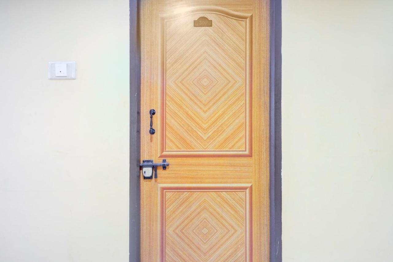 מלון צ'נאי Oyo Flagship Amutha Residency מראה חיצוני תמונה