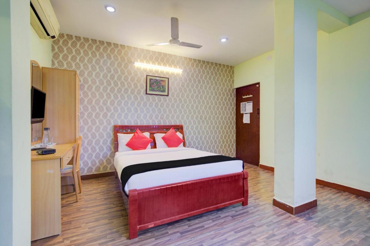 מלון צ'נאי Oyo Flagship Amutha Residency מראה חיצוני תמונה